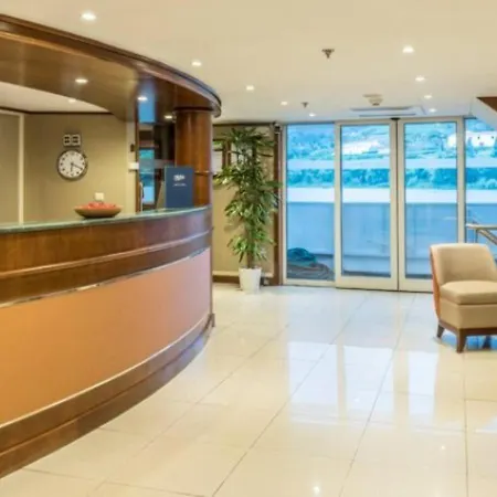 Baxter Hoare Hotel-ship Melody *